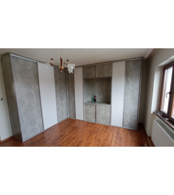 Beépített sarokszekrények egyedi méretben